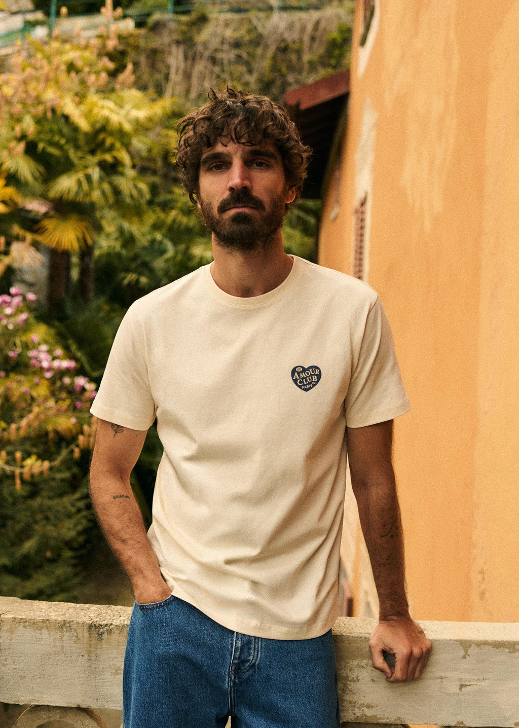 T-Shirt Amour Club Paris - Écru / Indigo