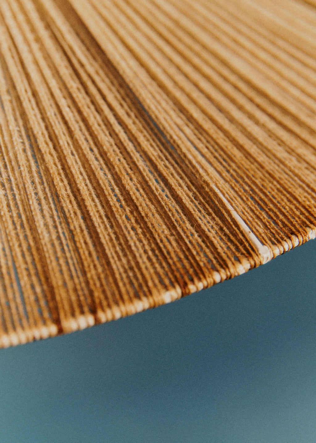 Suspension scandinave en teck et corde années 60 - Teck et corde