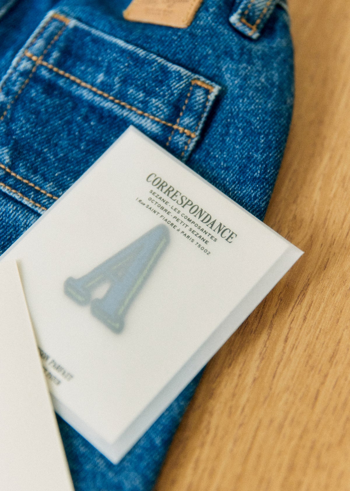 Ecusson vert / bleu - Lettre A - Bleu