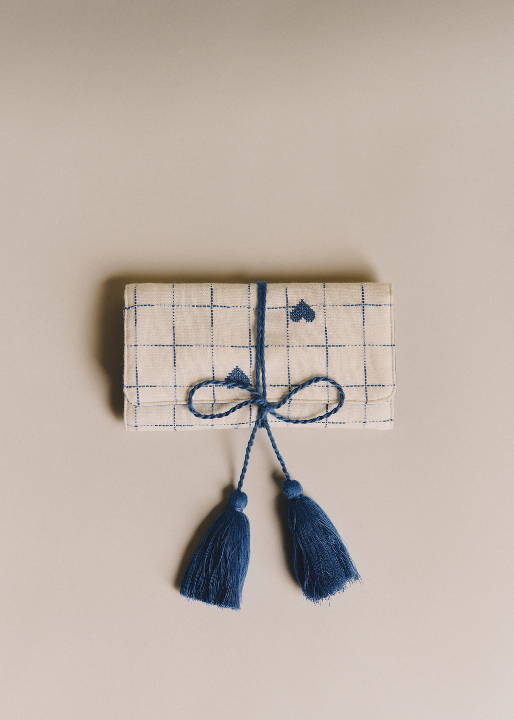 Pochette bijoux - Broderie Coeurs Bleu Vintage