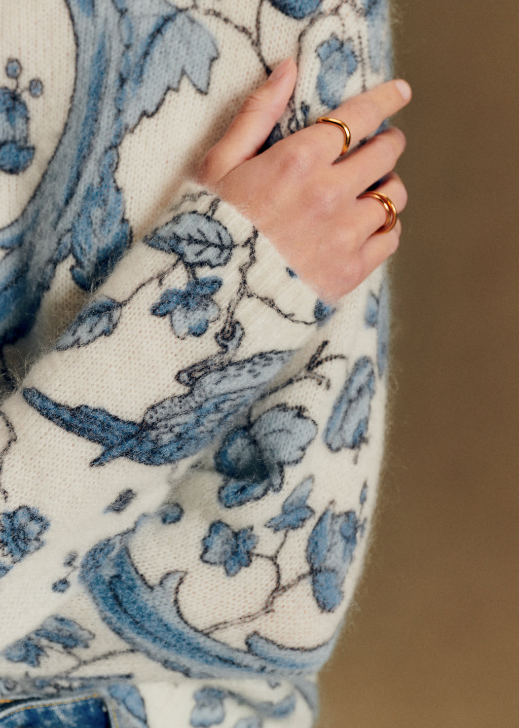 Pull Thibault - Sézane x Antoinette Poisson - Imprimé Oiseaux Bleus