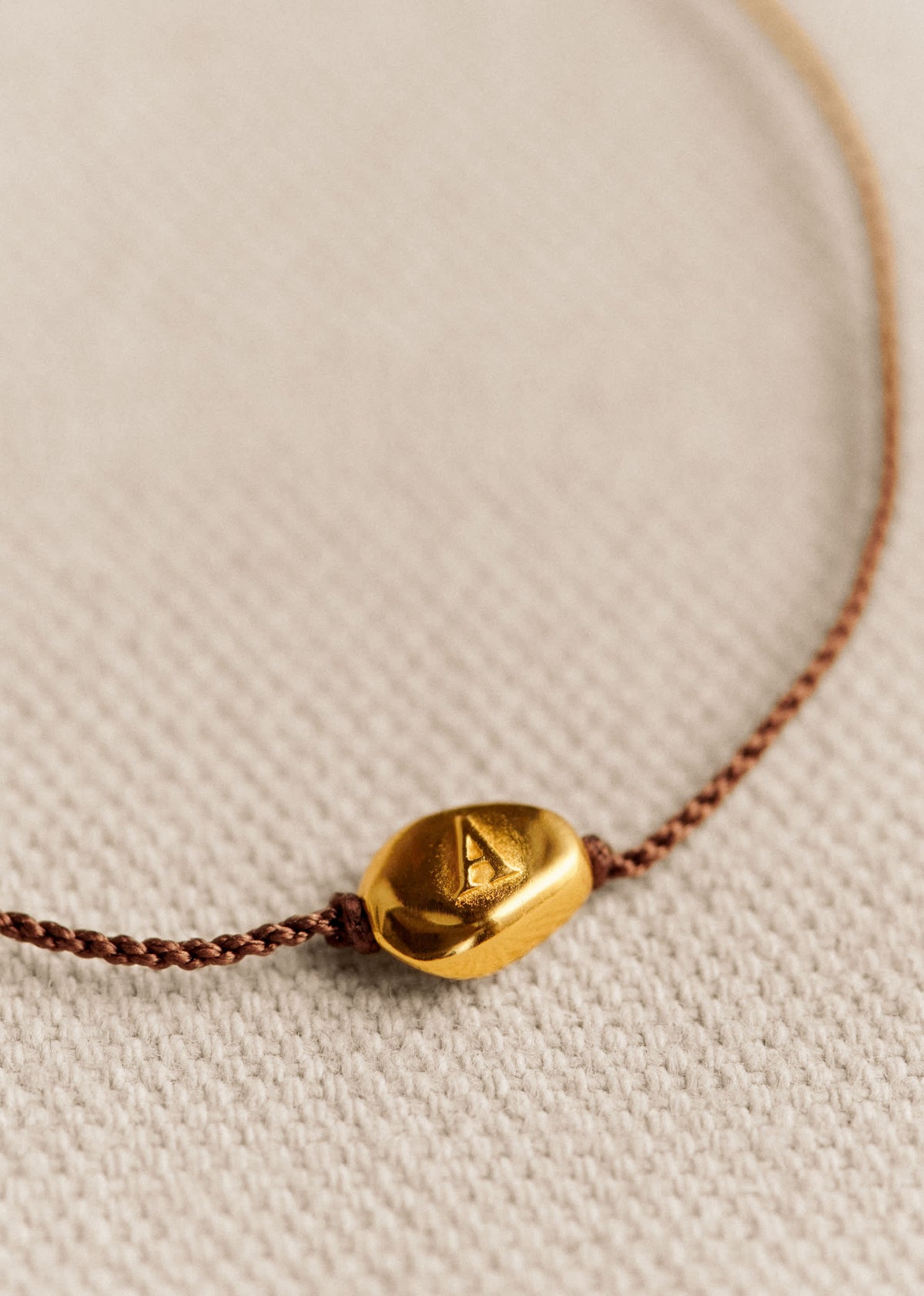 Bracelet Cléo - Chocolat - Lettre A