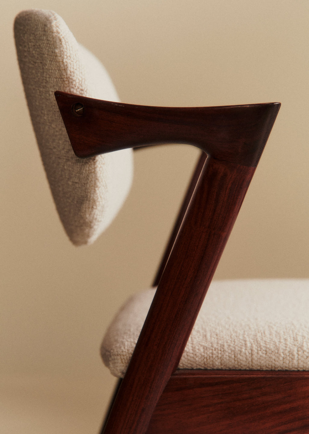 Lot de 5 chaises vintage dans le goût de Kai Kristiansen - Bois