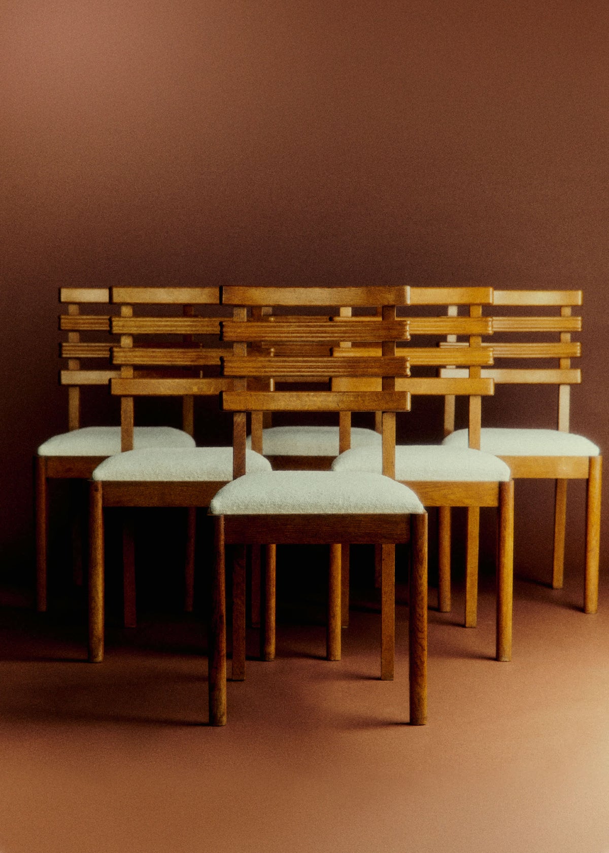 Lot de 6 chaises en chêne années 40 - Chêne teinté