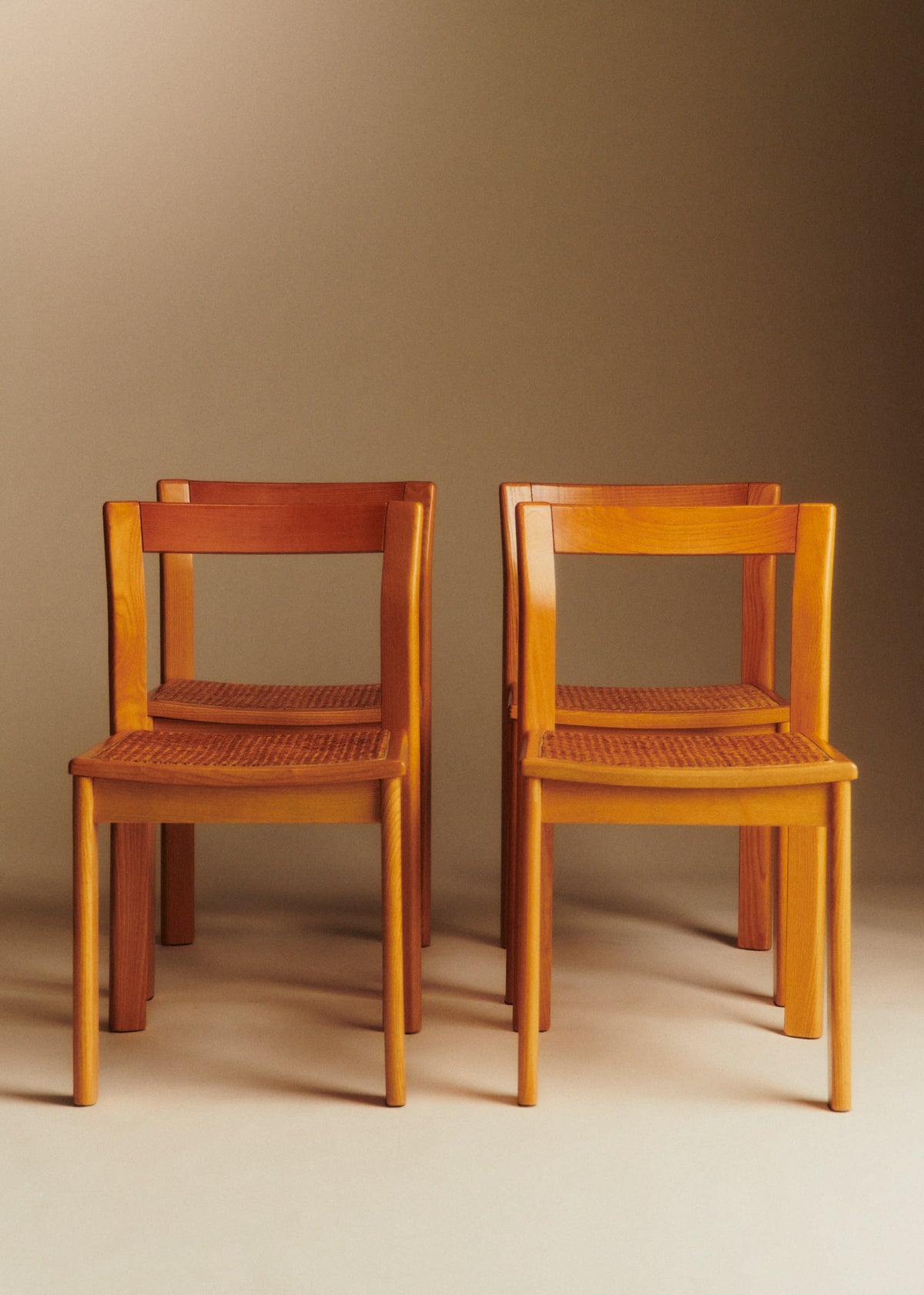 Lot de 4 chaises en cannage vintage - Cannage