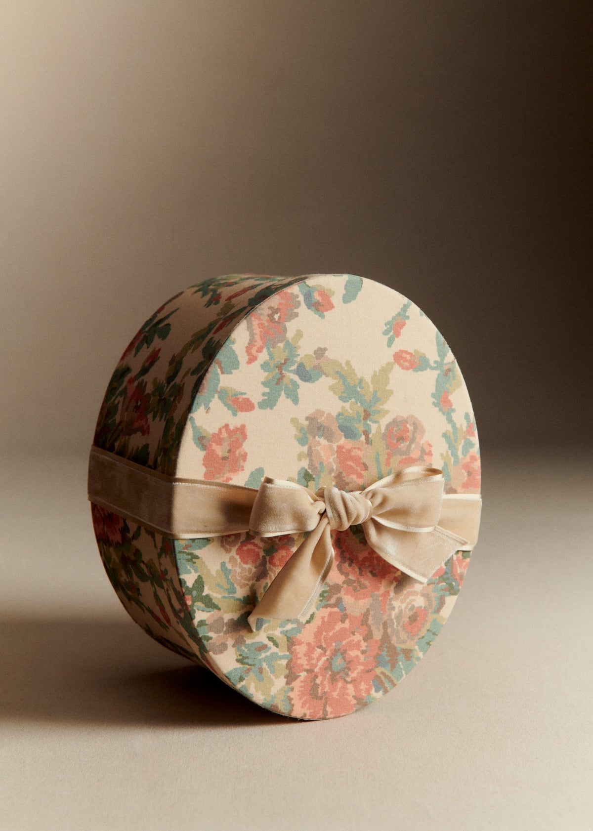 Boîte rangement ovale - petit modèle - Imprimé Bouquet Floral