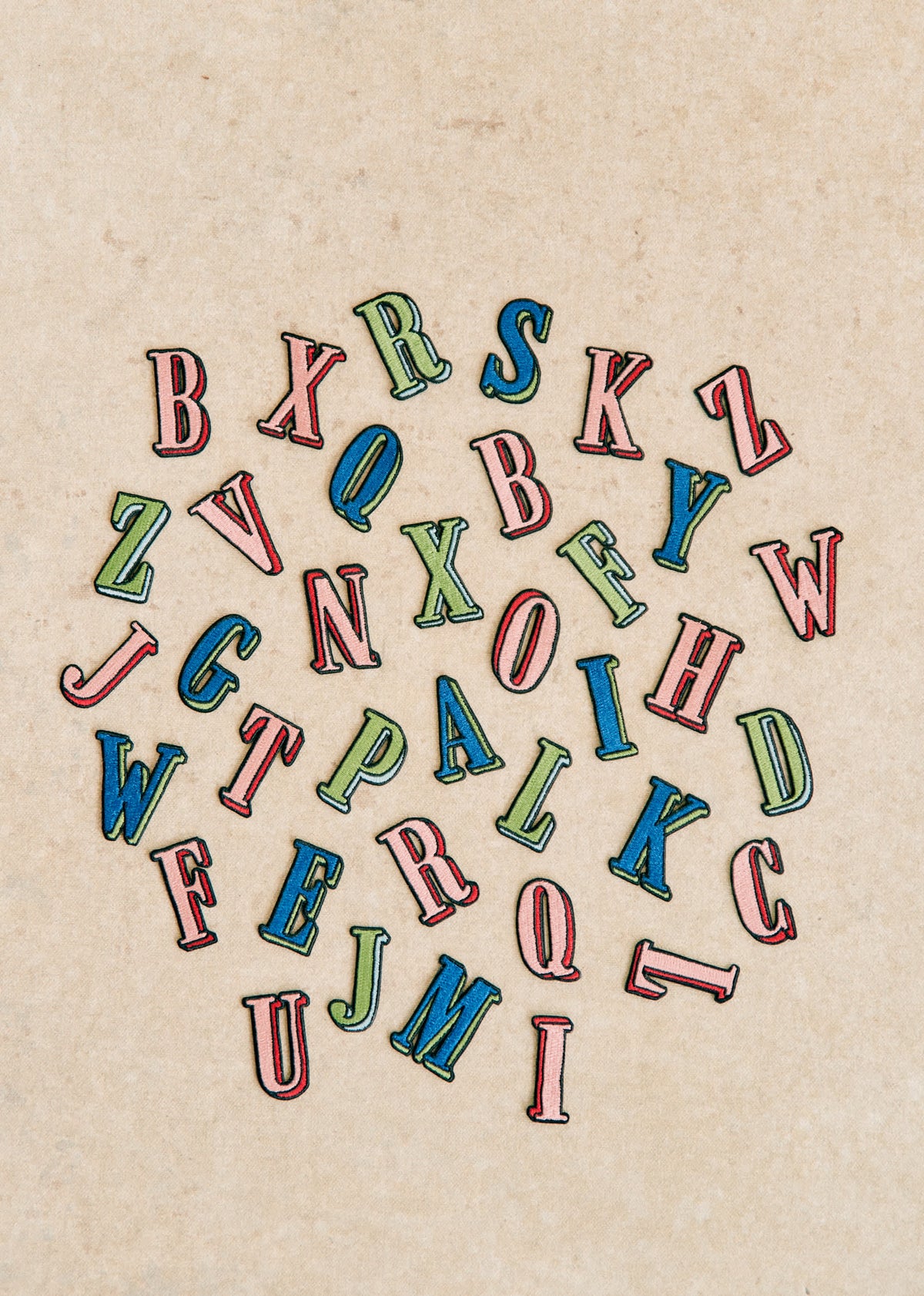 Ecusson vert / bleu - Lettre O - Bleu