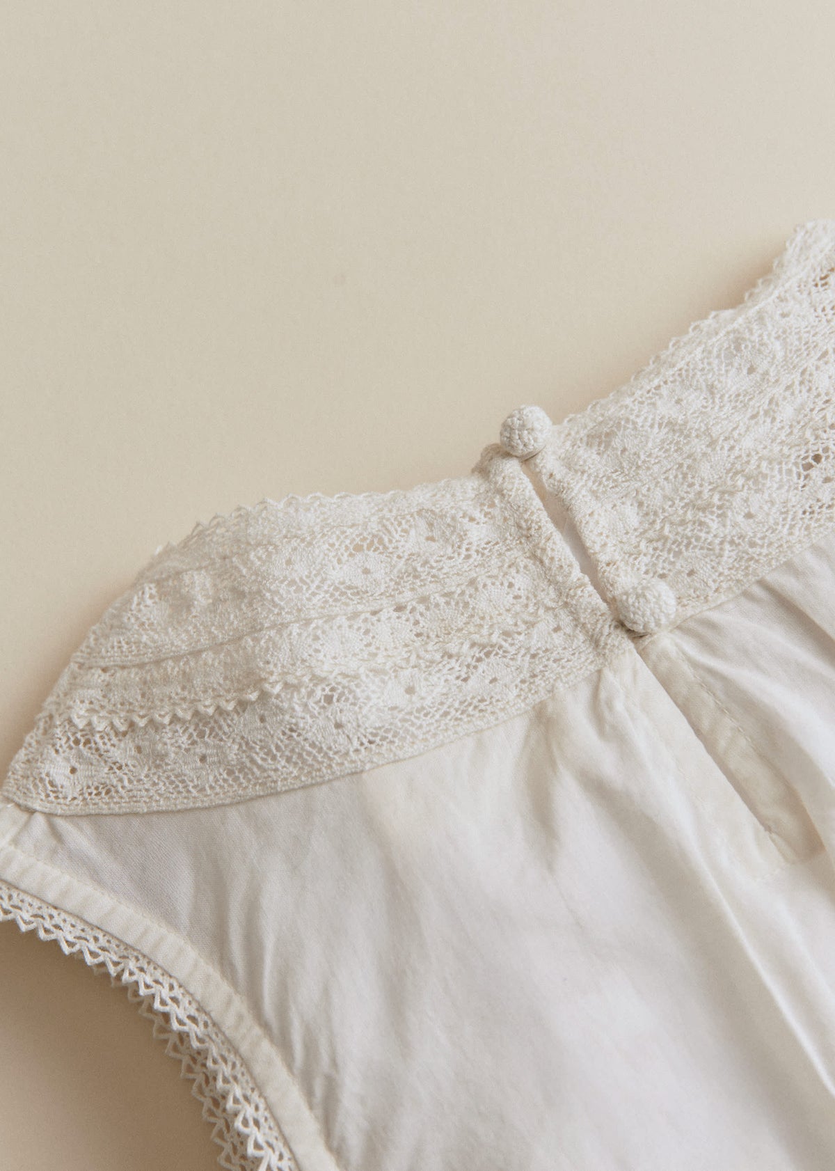 Blouse Dorrita - Broderie Placée Fleurs Multico Fond Crème