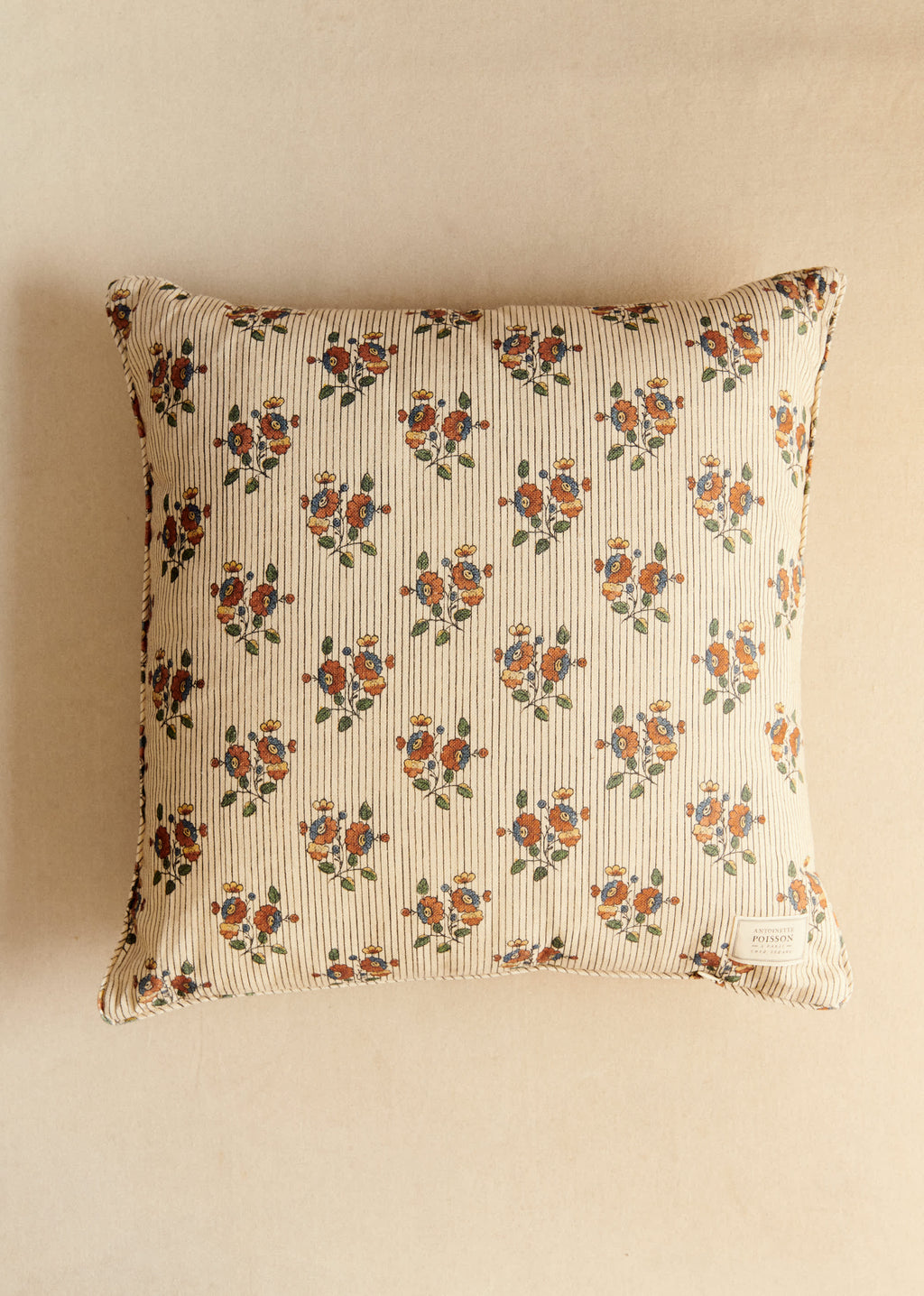 Coussin - Sézane x Antoinette poisson - Imprimé Boutonnières