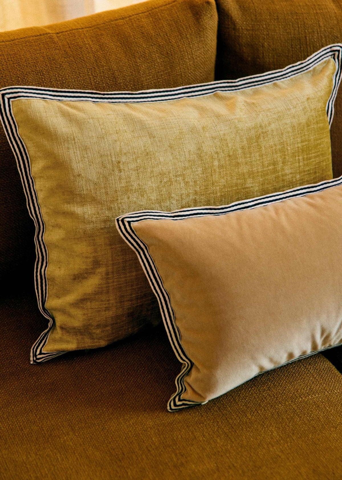 Coussin Velours Édition - Petit modèle - Beige