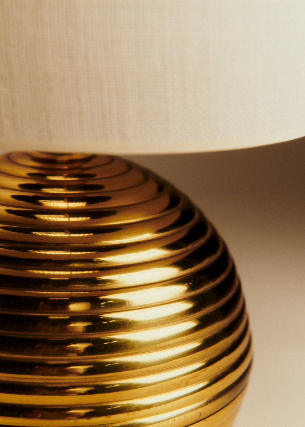 Lampe vintage doré grand modèle - Doré
