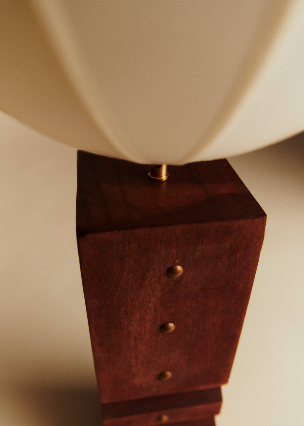 Lampe à poser scandinave vintage en teck - Teck