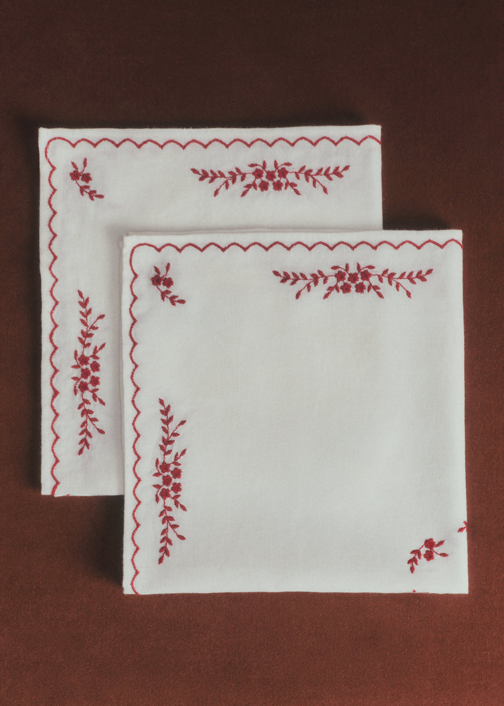 Set de 2 serviettes brodées - Ecru et Framboise