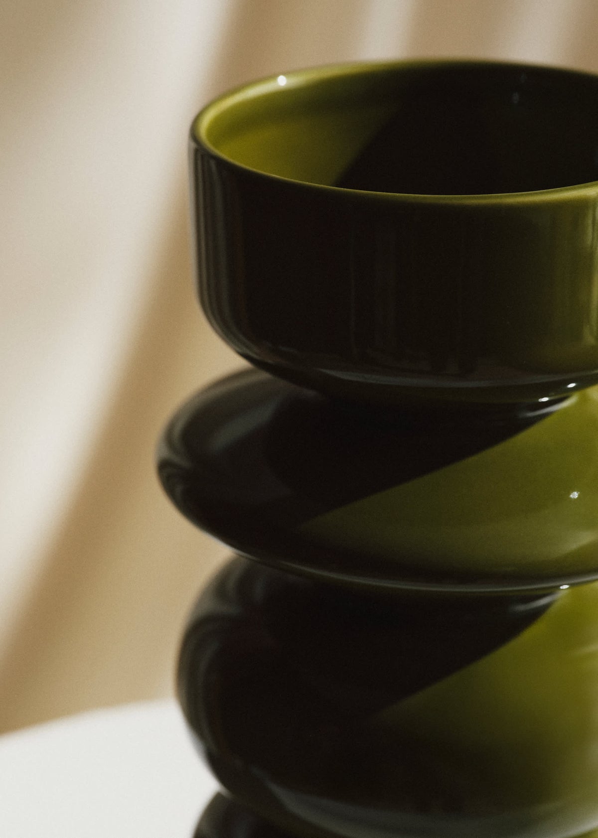 Vase Romie Objetti - Grand Modèle - Vert