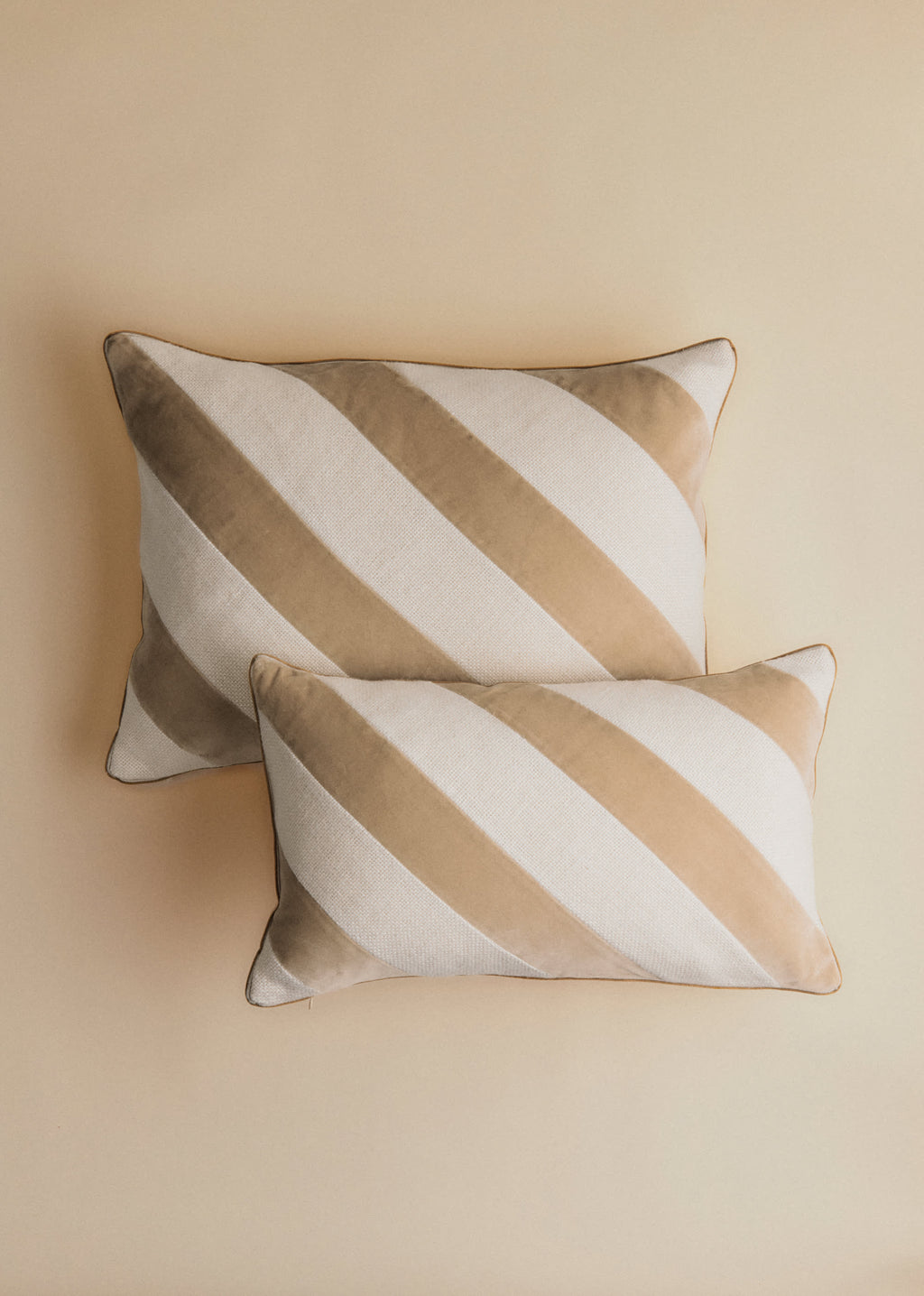 Coussin Toile Lin et Velours - Grand modèle - Beige