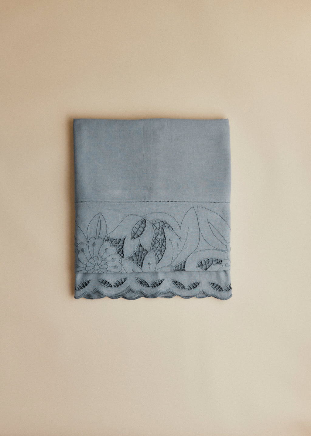 Nappe Brodée - Dimanche au Jardin - Bleu orage