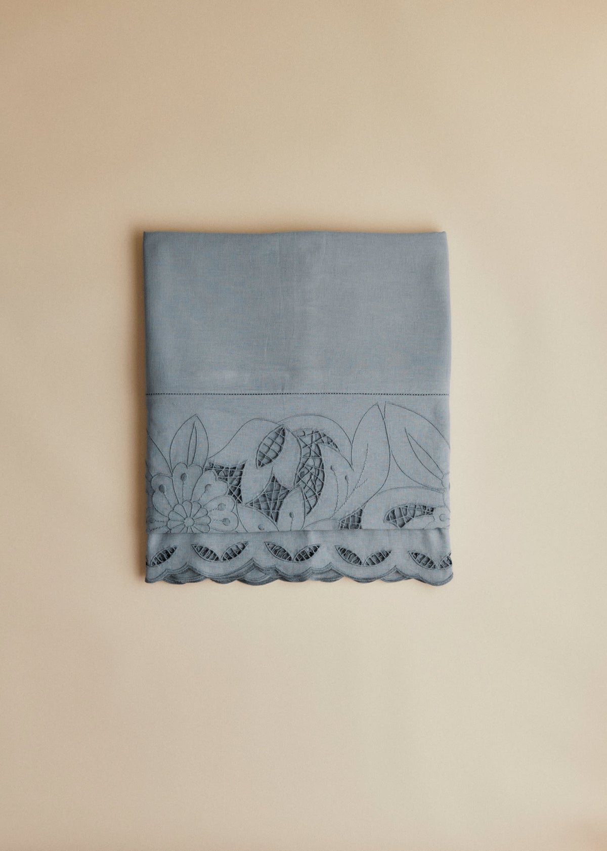 Nappe Brodée - Dimanche au Jardin - Bleu orage