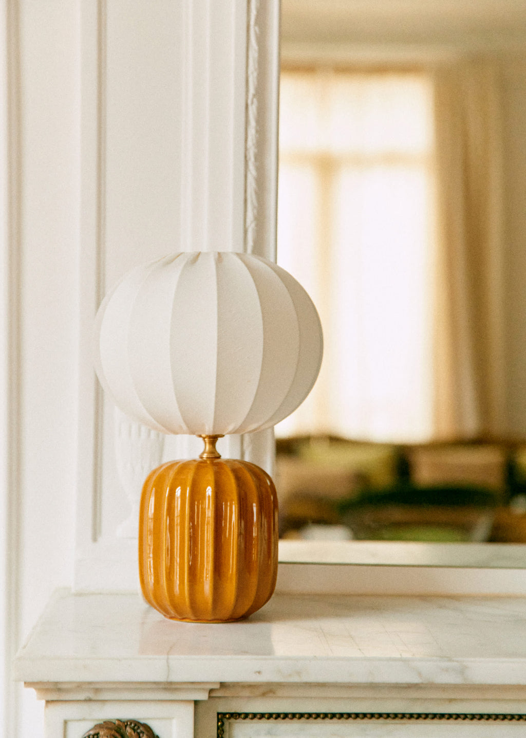 Lampe Traviata petit modèle - Caramel - Abat-jour Sonate - Écru