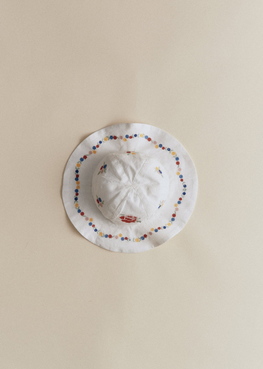 Chapeau Shilah - Broderie Placée Spring