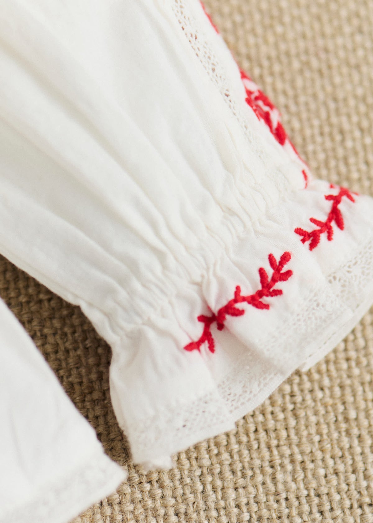 Chemise Charlina - Blanc / Broderie Rouge