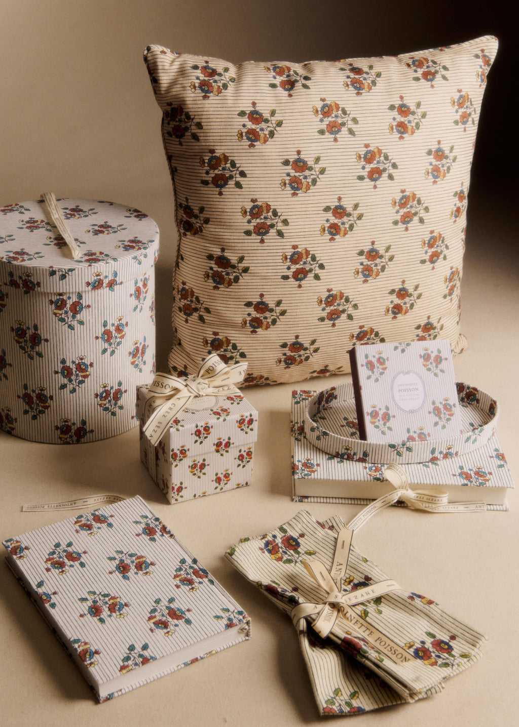 Set de 2 serviettes - Sézane x Antoinette Poisson - Imprimé Boutonnières