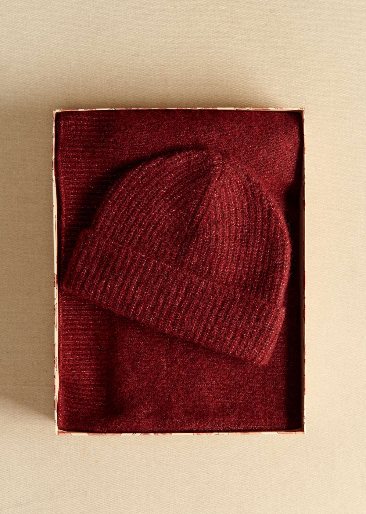 Coffret Bonnet et Echarpe - Grenat