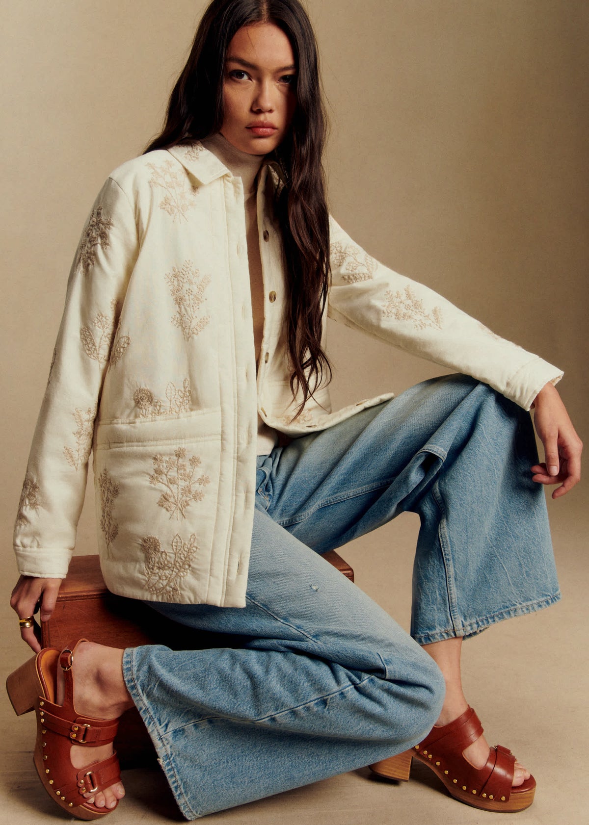 Veste Will - Sézane x Baziszt - Primerose Ecru Fond Beige