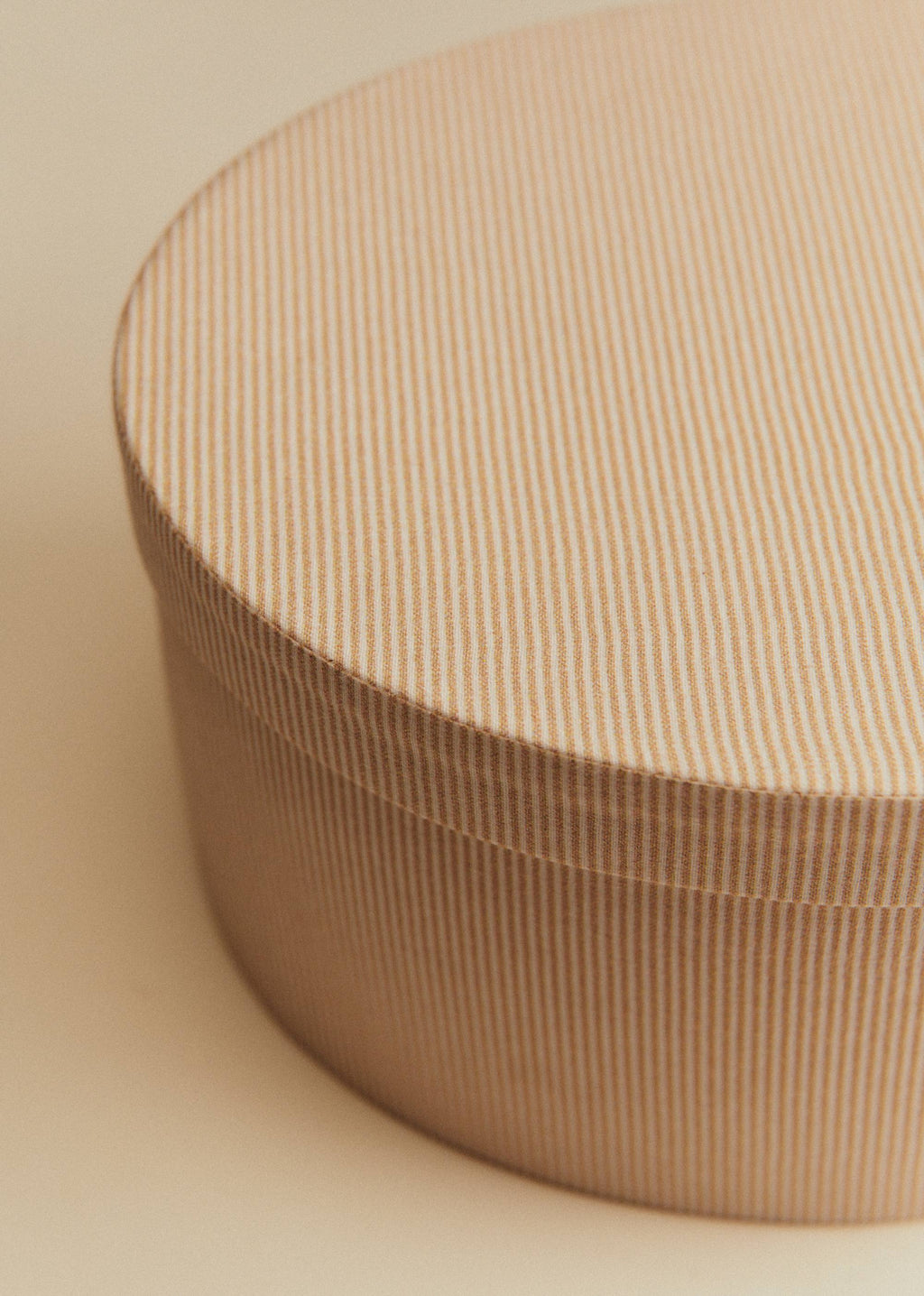 Boîte rangement ovale - petit modèle - Rayures beige