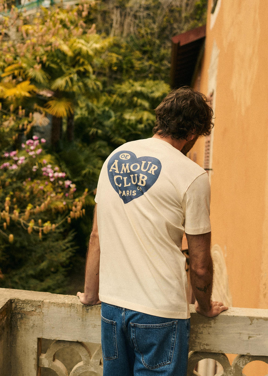 T-Shirt Amour Club Paris - Écru / Indigo