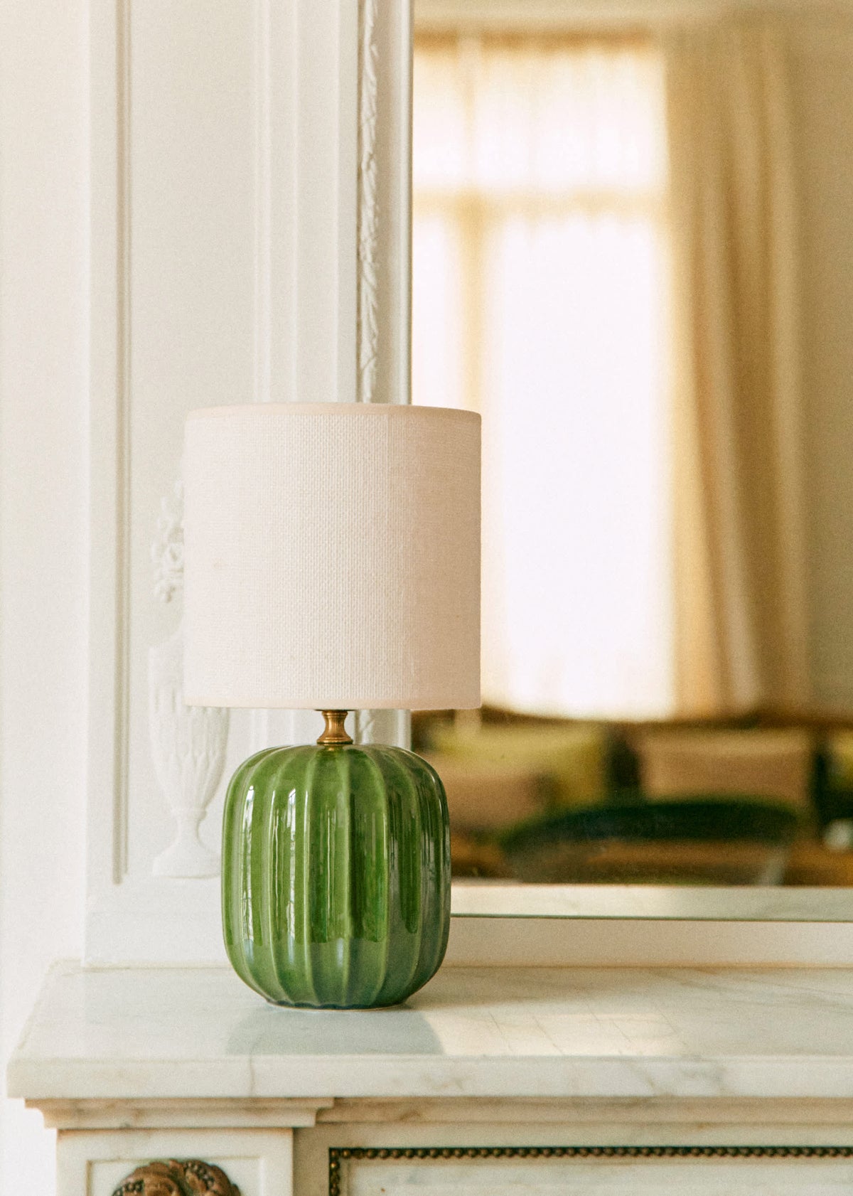 Lampe Traviata petit modèle - Vert - Abat-jour Dolce - Jute Écru