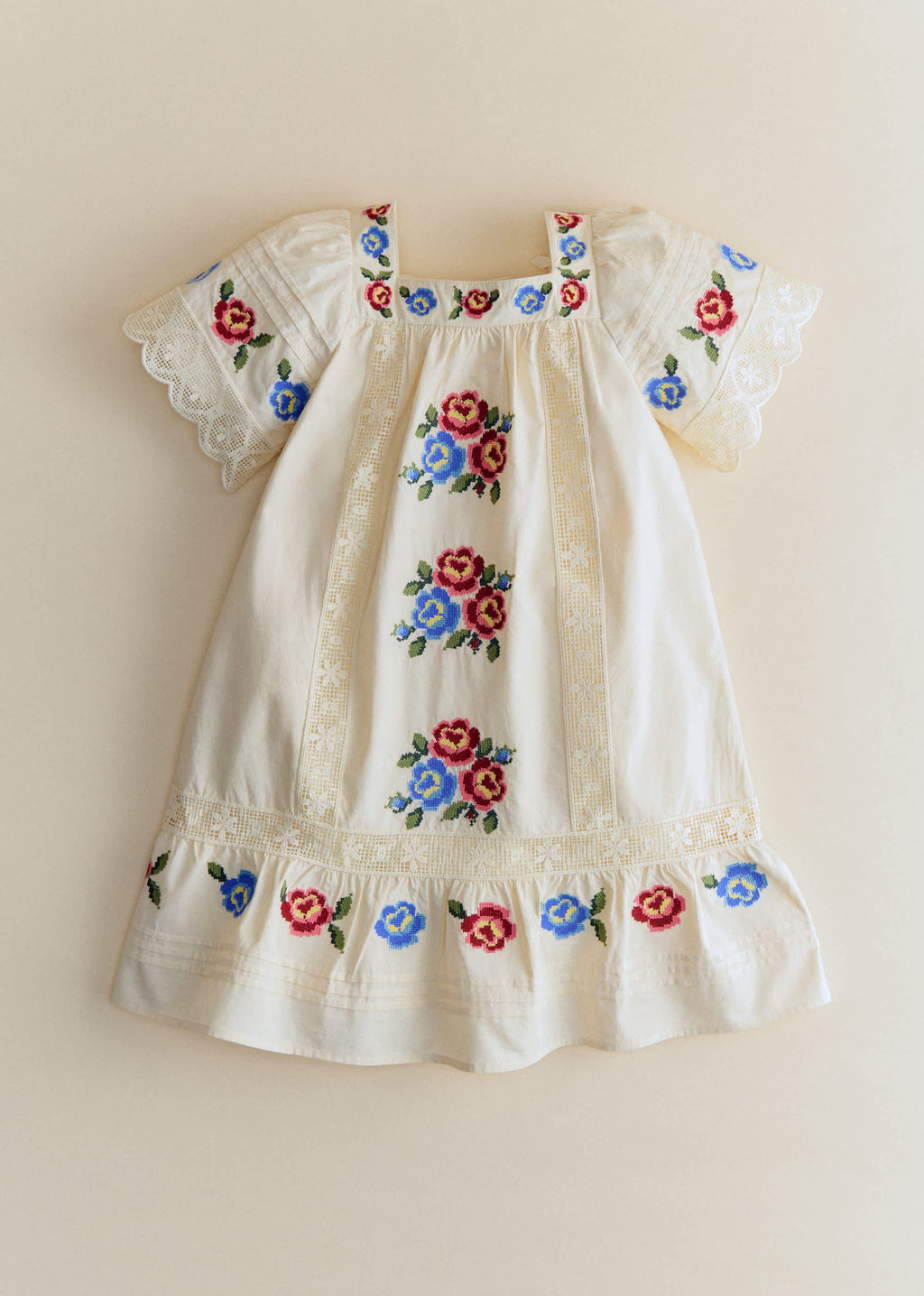 Robe Liara - Broderie Placée Fleur Multico Fond Ecru