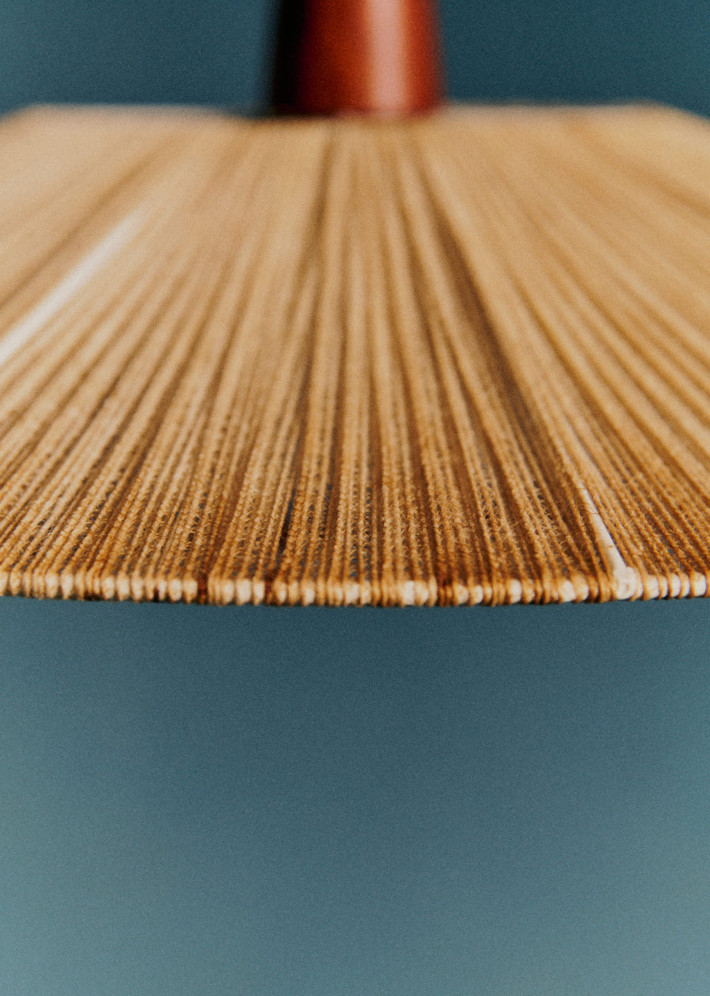 Suspension scandinave en teck et corde années 60 - Teck et corde