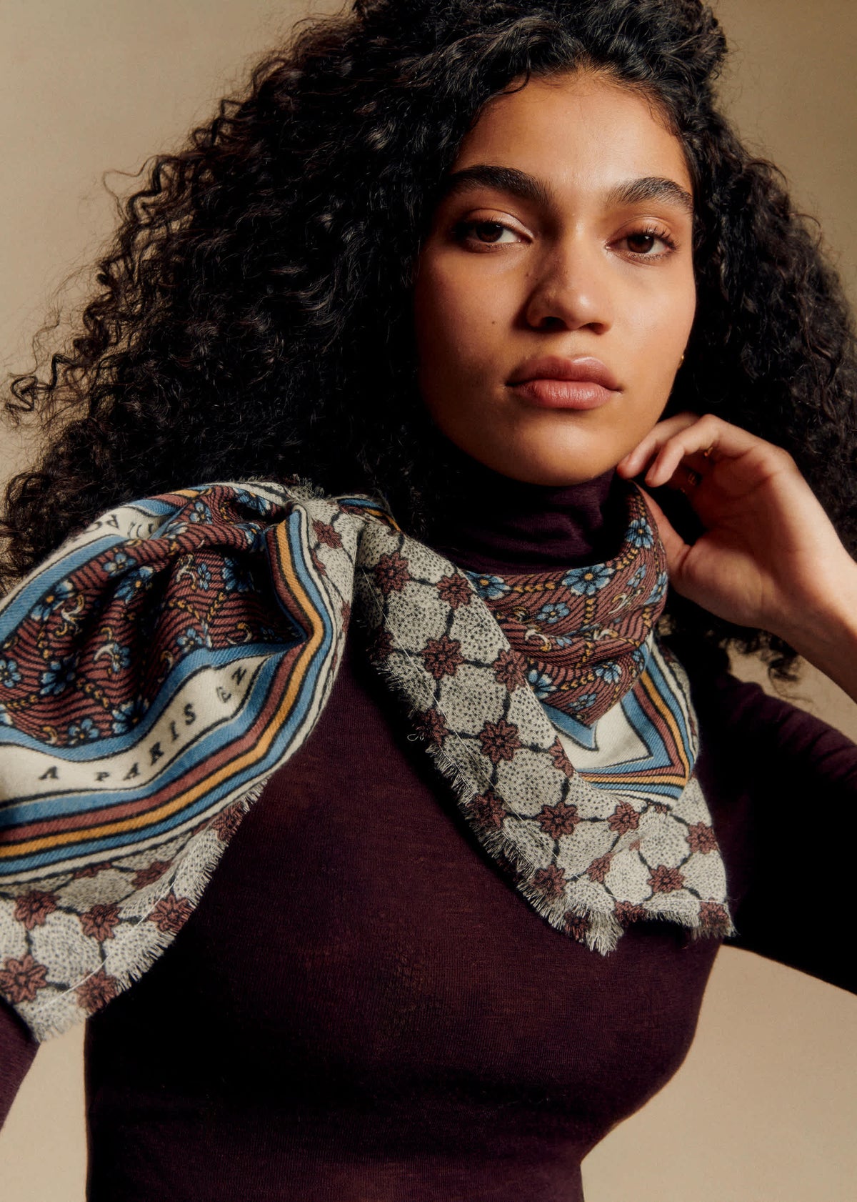 Foulard Maryse - Sézane x Antoinette Poisson - Imprimé Coeur Garance