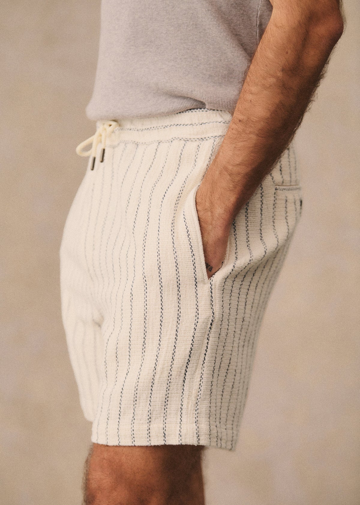 Short Priam Texturé - Écru Rayures Bleues