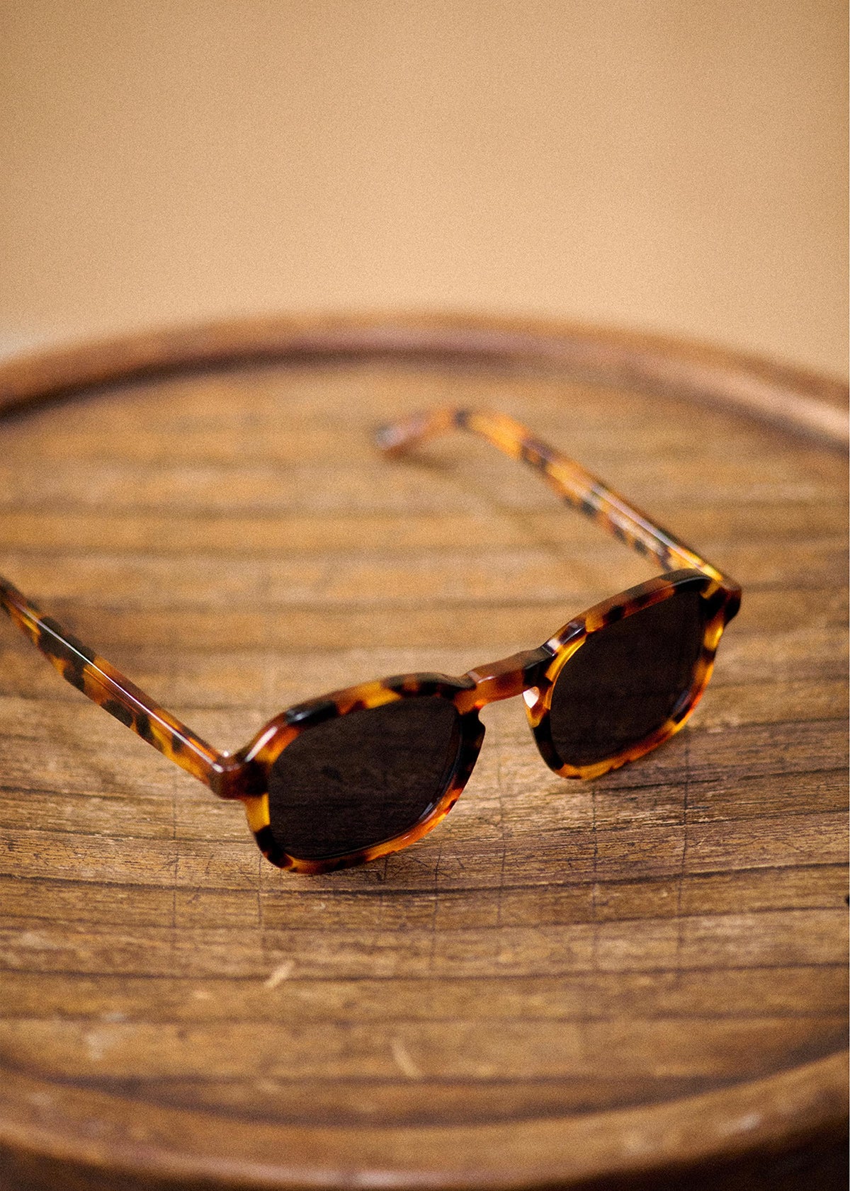 Lunettes de soleil Leo - Écailles