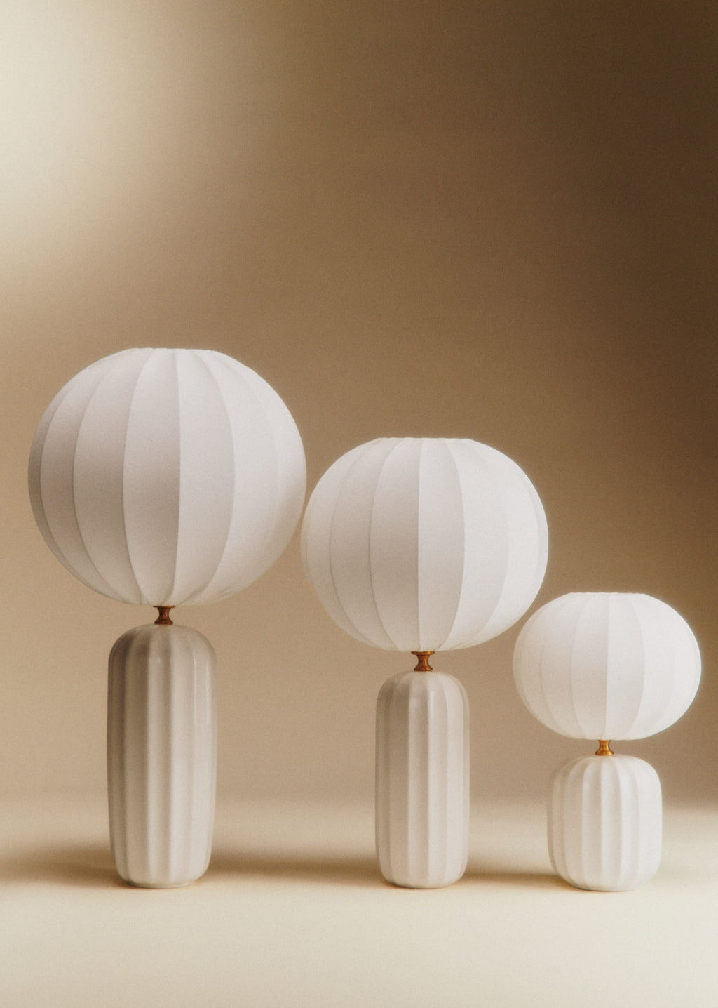 Lampe Traviata - écru - Abat-jour Sonate - Écru