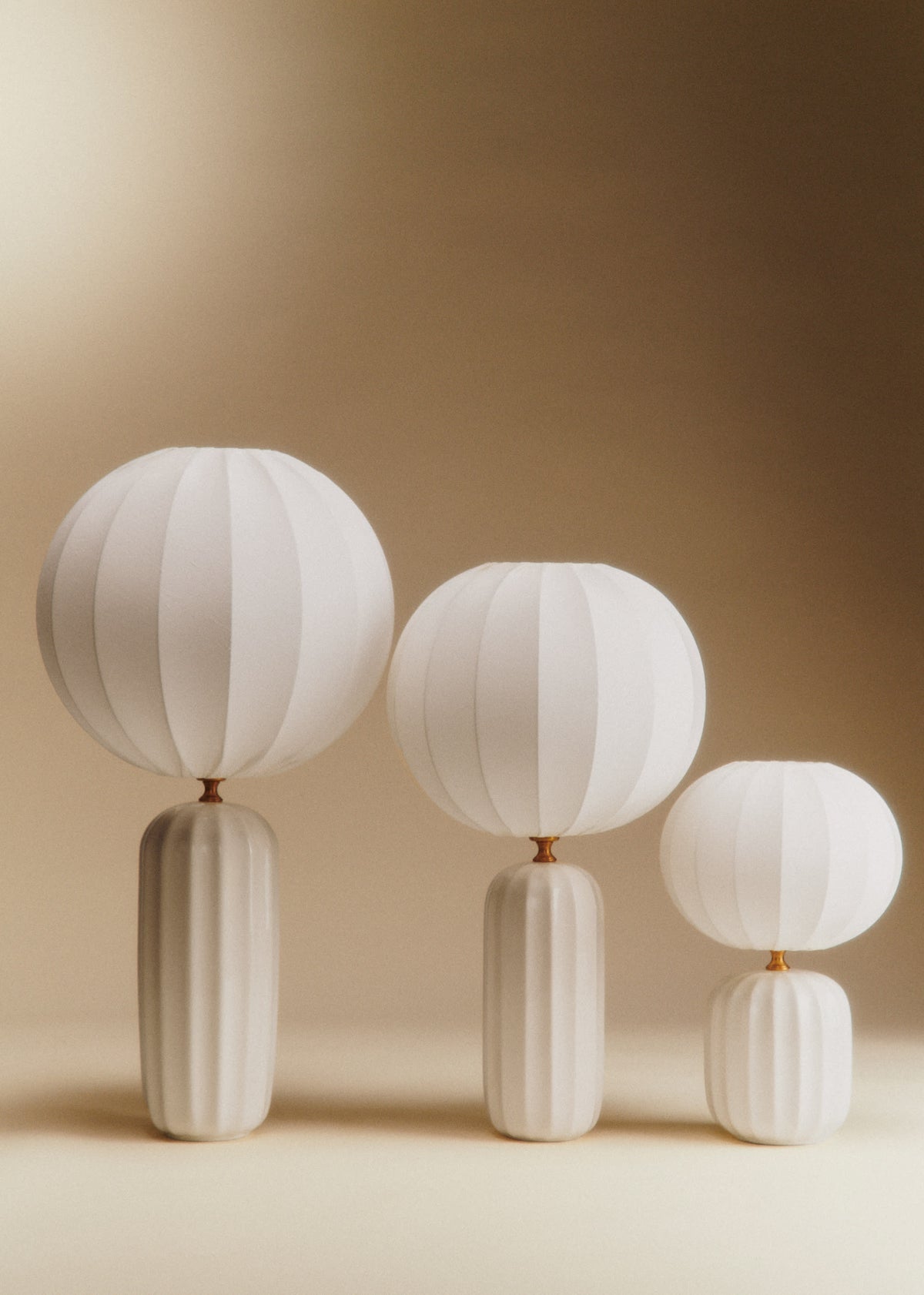 Lampe Traviata - écru - Abat-jour Sonate - Écru