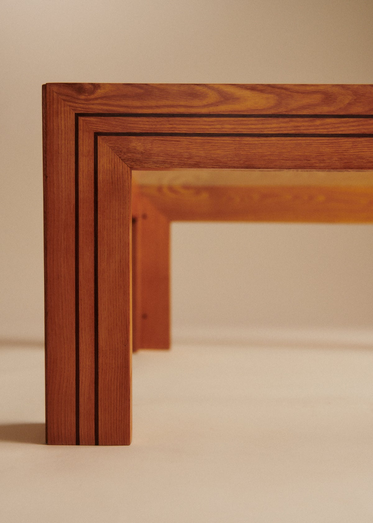 Table basse carrée vintage en orme - Orme