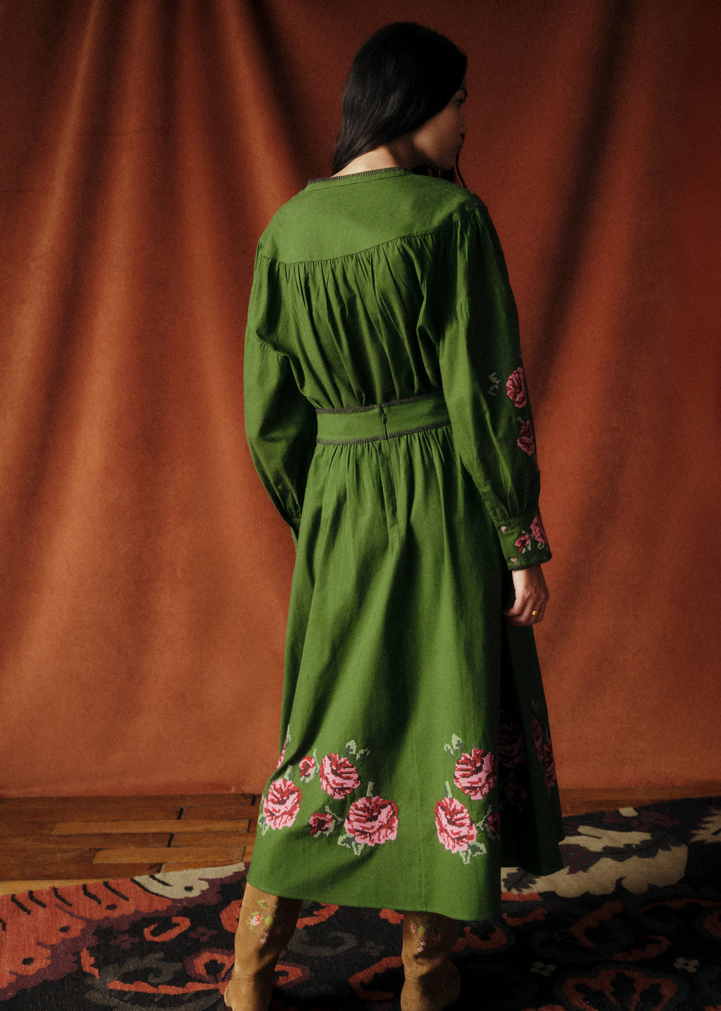 Chemise Orla - Sézane x Baziszt - Fleurs Multico Fond Vert Bambou
