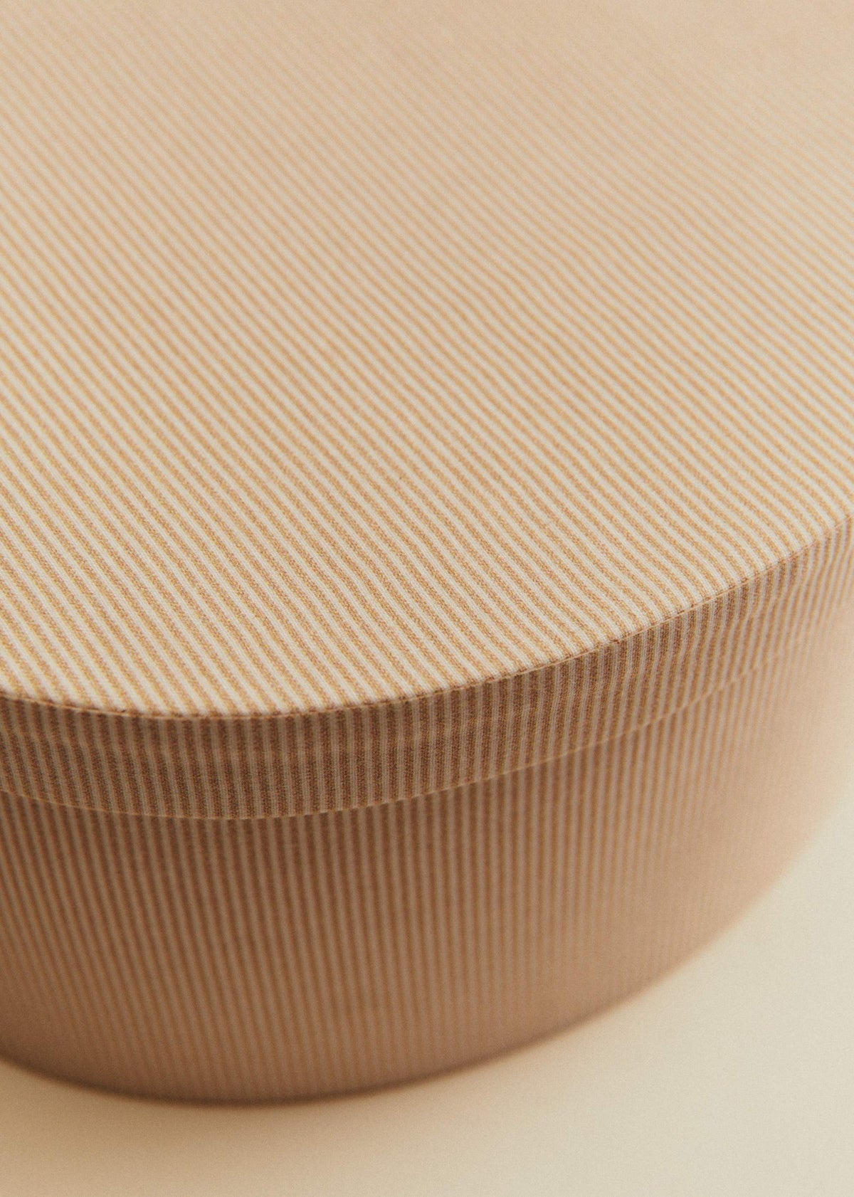 Boîte rangement ovale - petit modèle - Rayures beige