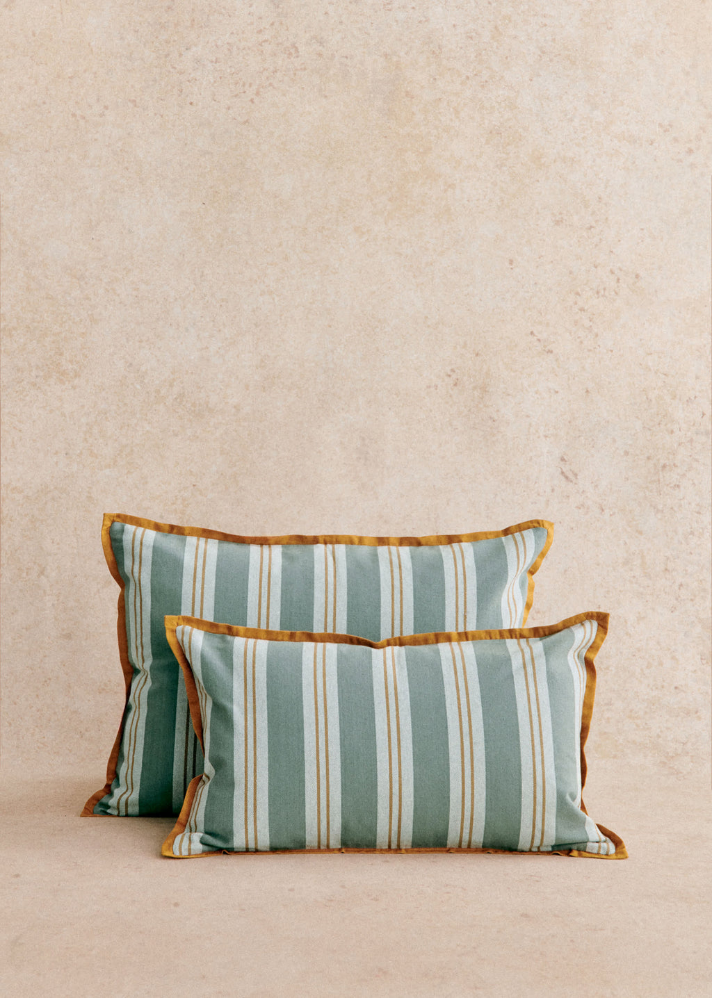 Coussin Tissé Rayures - Grand modèle - Bleu et Café