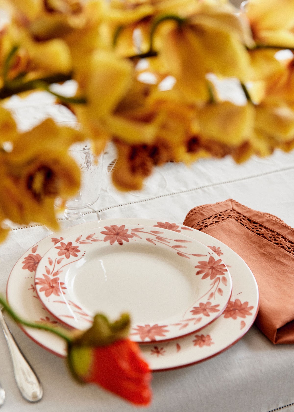 Set de 4 assiettes plates - Fleurs de Jardin - Terre de sienne