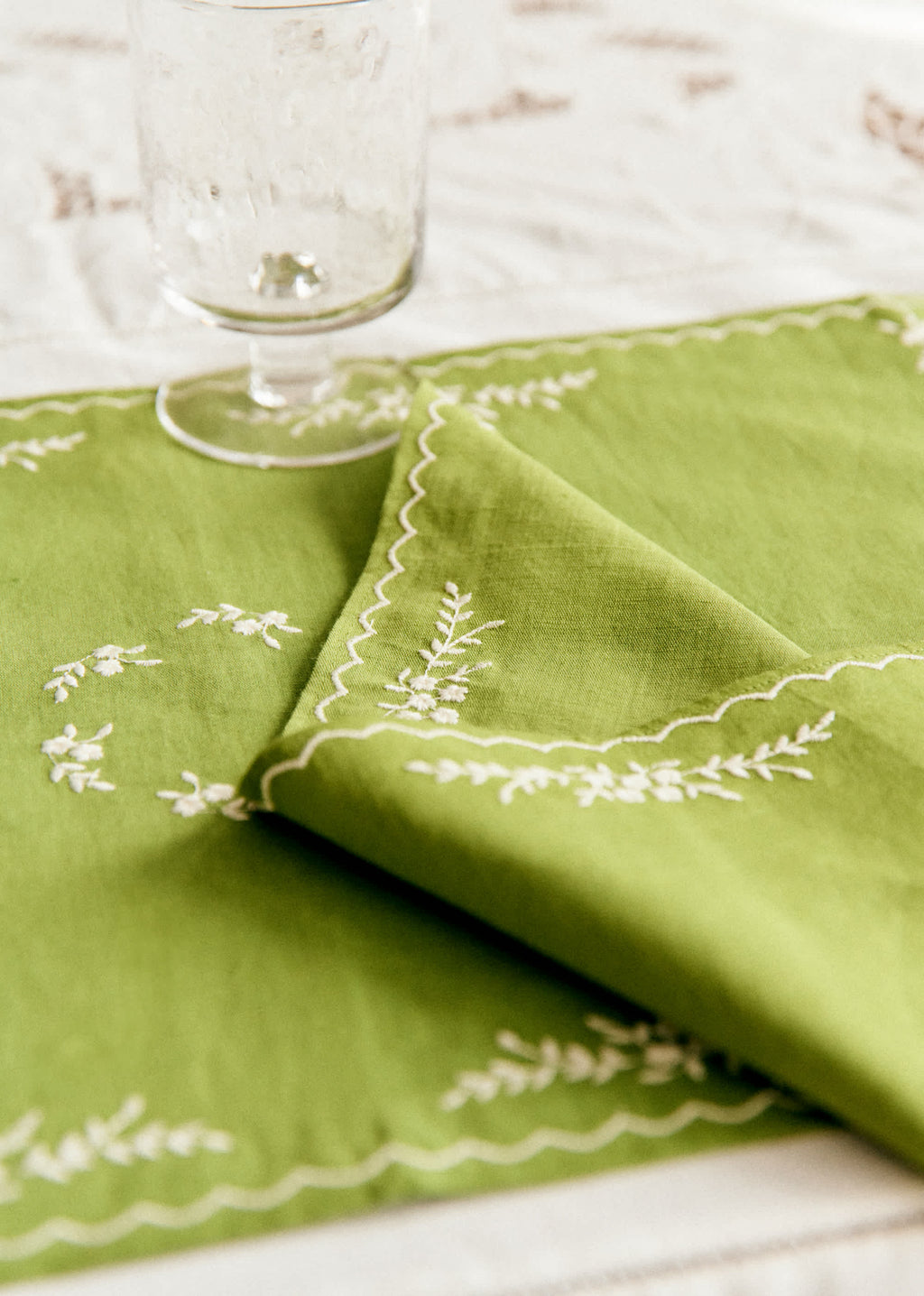 Sets de table - Brodés Primavera - Vert Olive et Ecru
