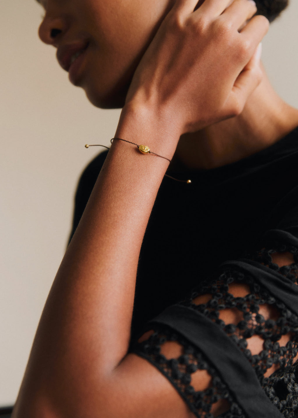 Bracelet Cléo - Chocolat - Lettre C