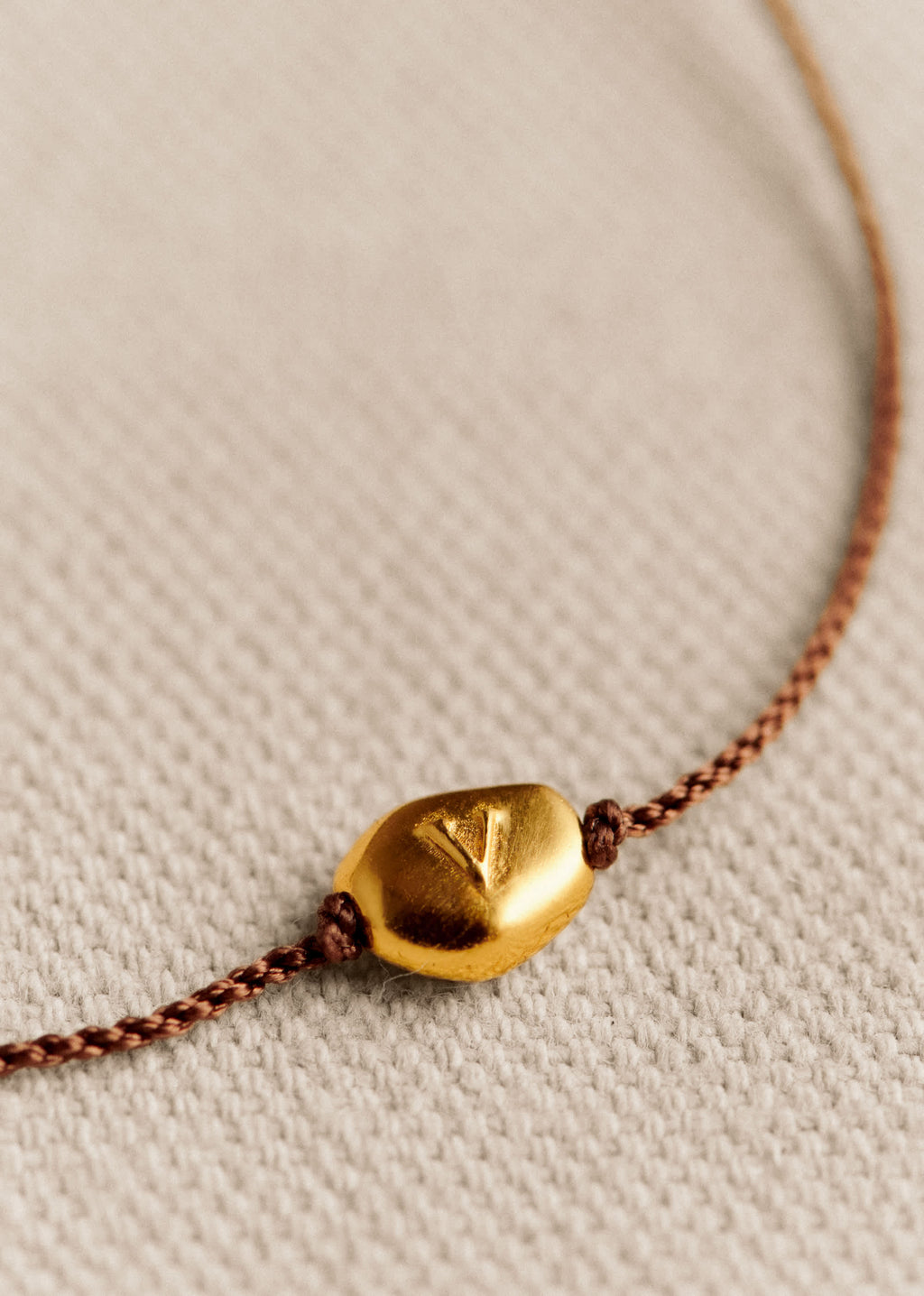 Bracelet Cléo - Chocolat - Lettre V