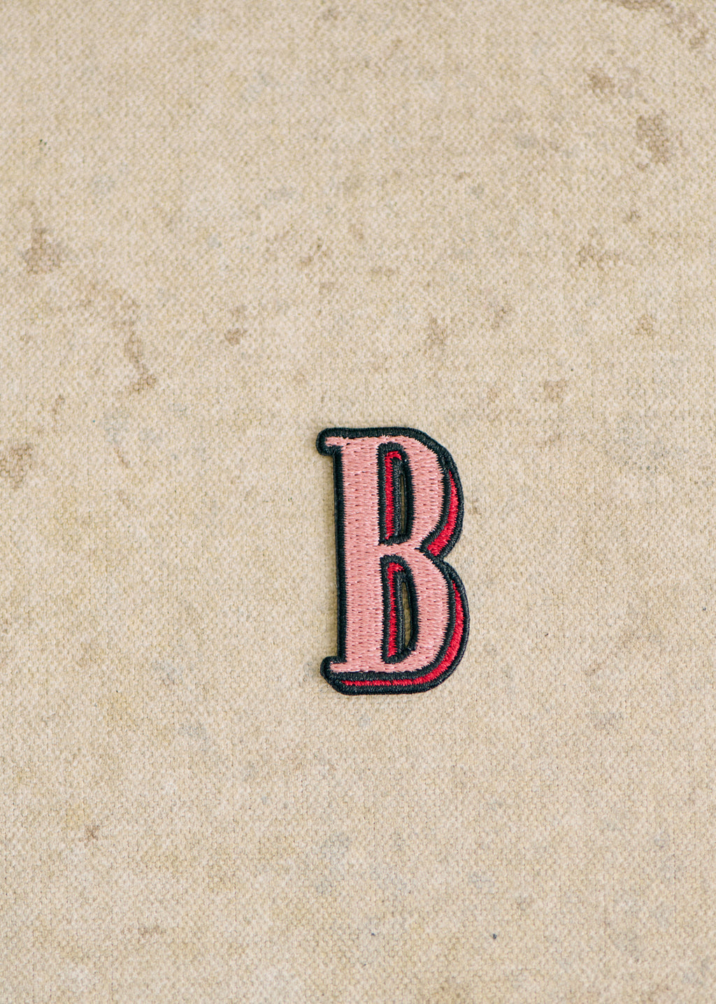 Ecusson Rose - Lettre B - Rose