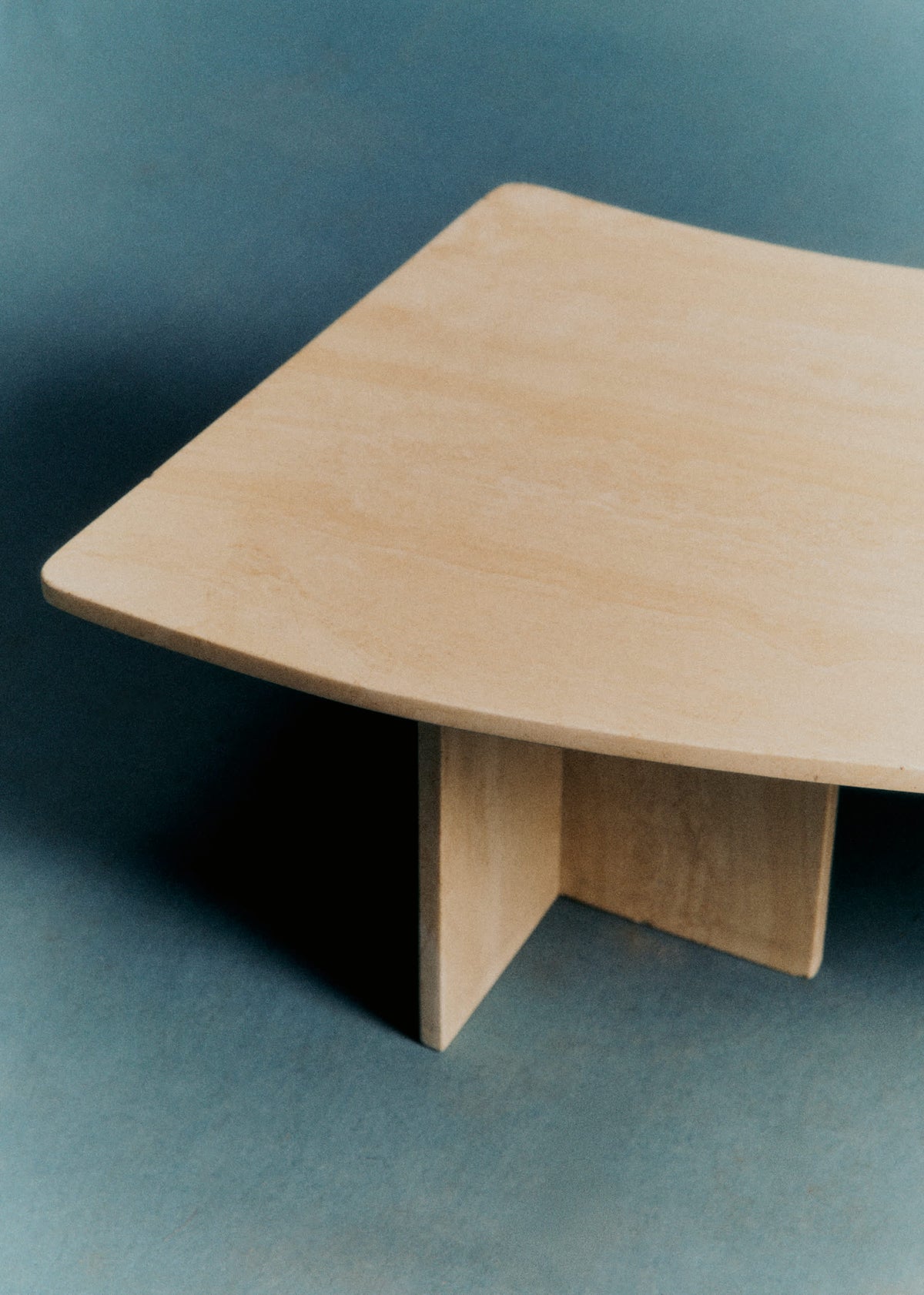 Table basse en travertin vintage - Travertin