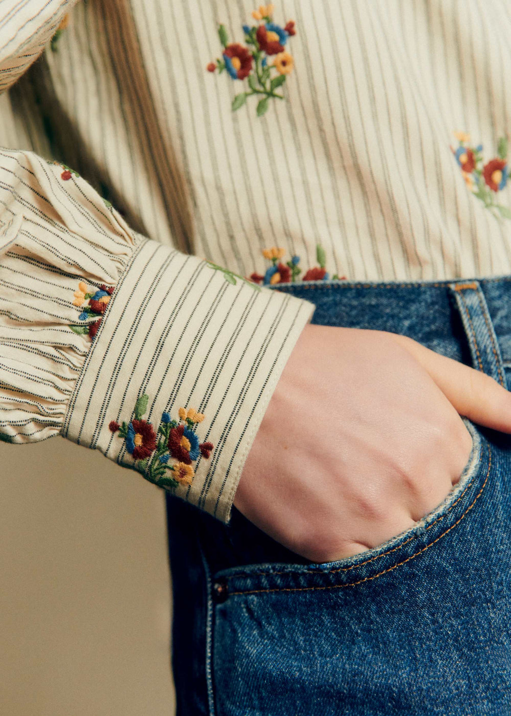 Chemise Sara - Sézane x Antoinette Poisson - Rayures Boutonnières Ecru