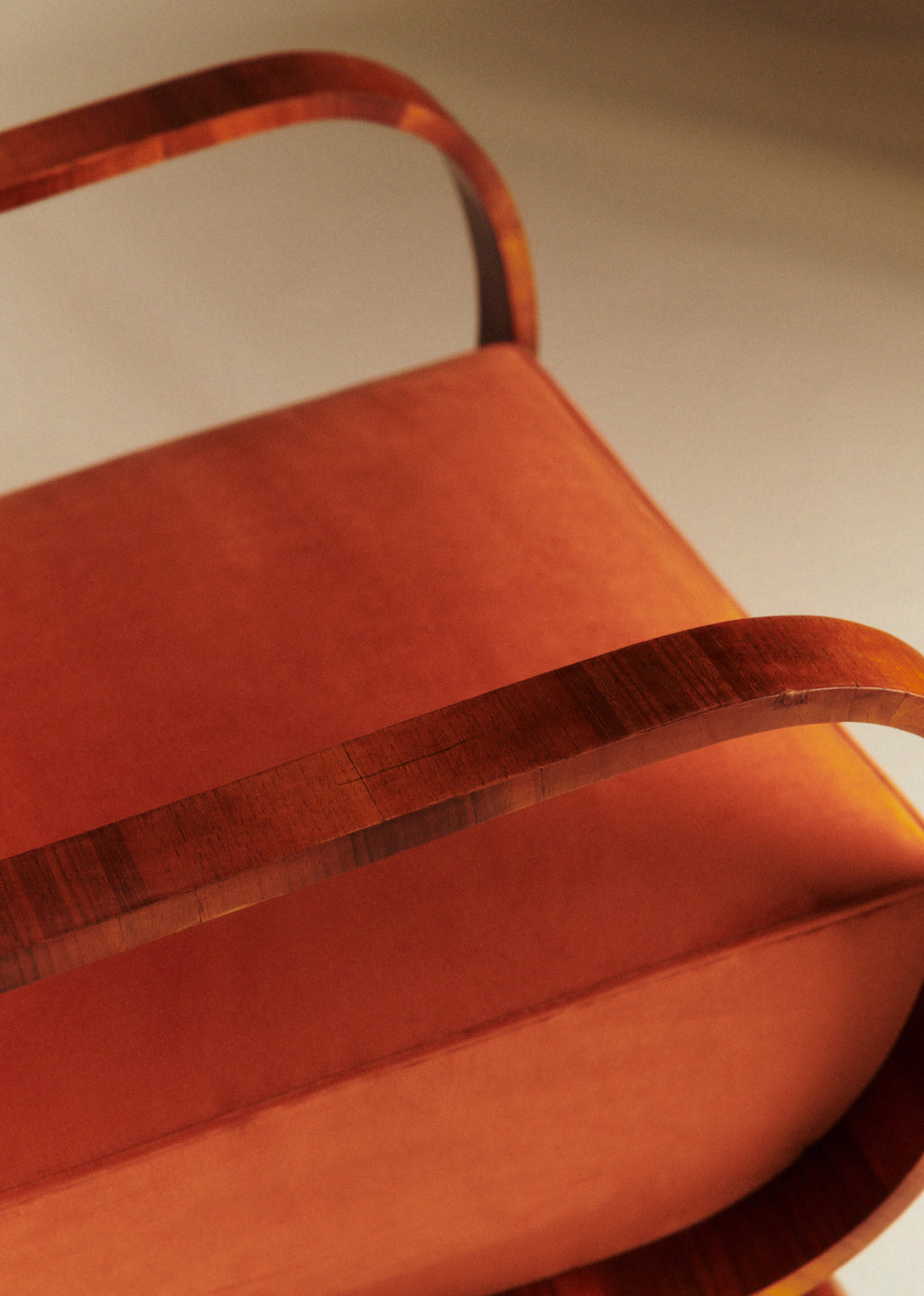 Fauteuil art déco vintage en alcanta - Orange