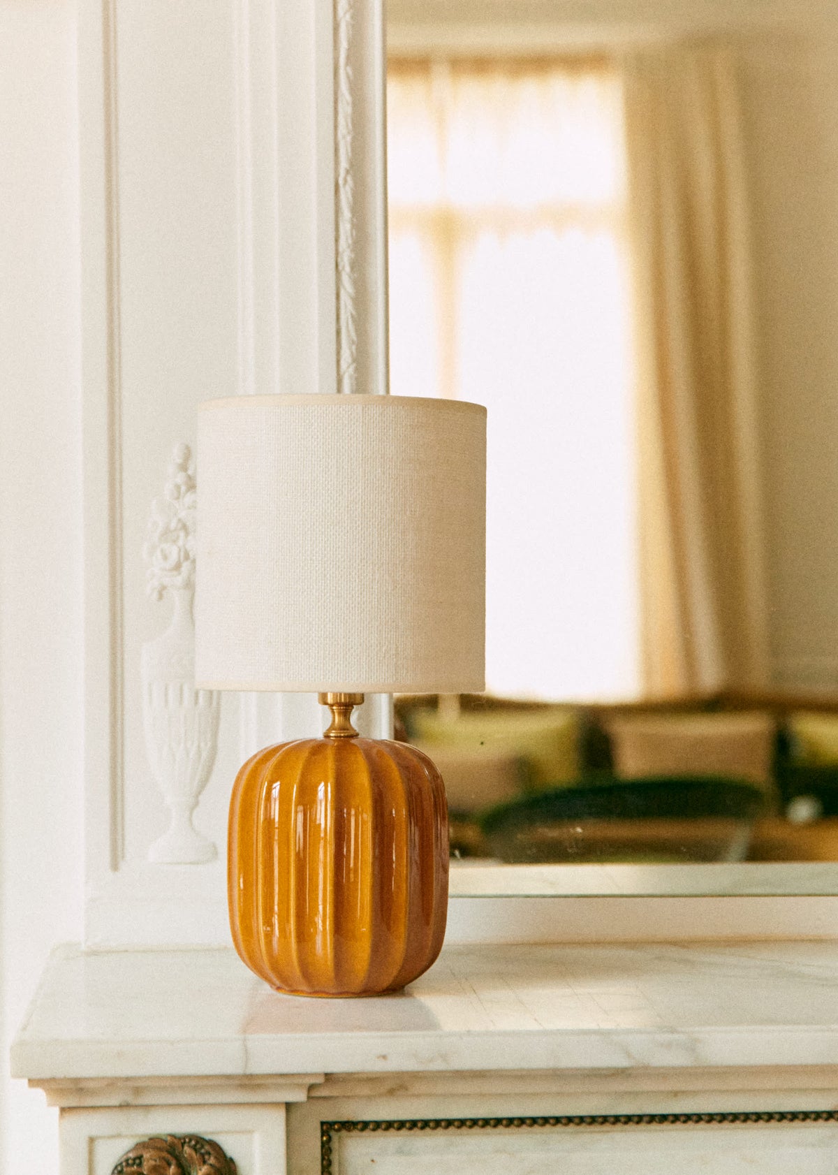 Lampe Traviata petit modèle - Caramel - Abat-jour Dolce - Jute Écru